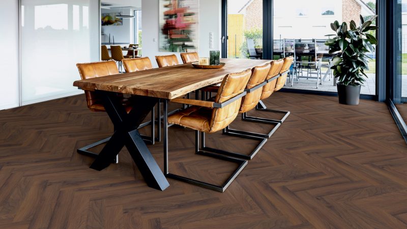 Laminat TerHurne Oak Estate herringbone 3119